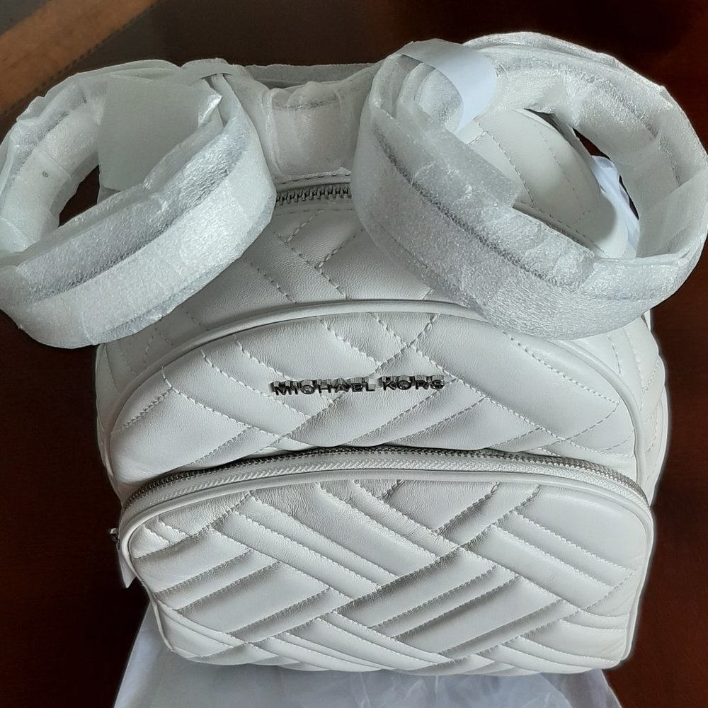 Michael Kors Abbey Medium Quilted Leather Backpack - Picture 7 of 8